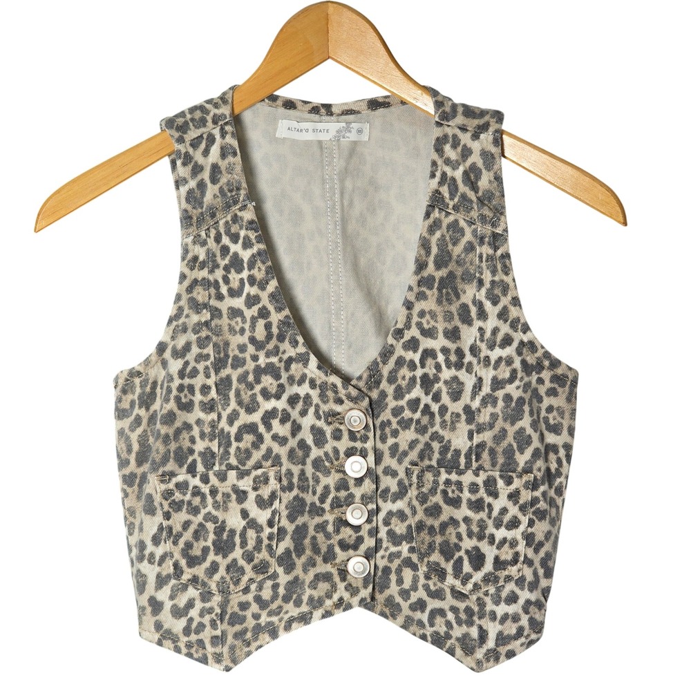 Altar'd State Leopard Print Vest Womens XXS Button Front Vest Faded Leopard